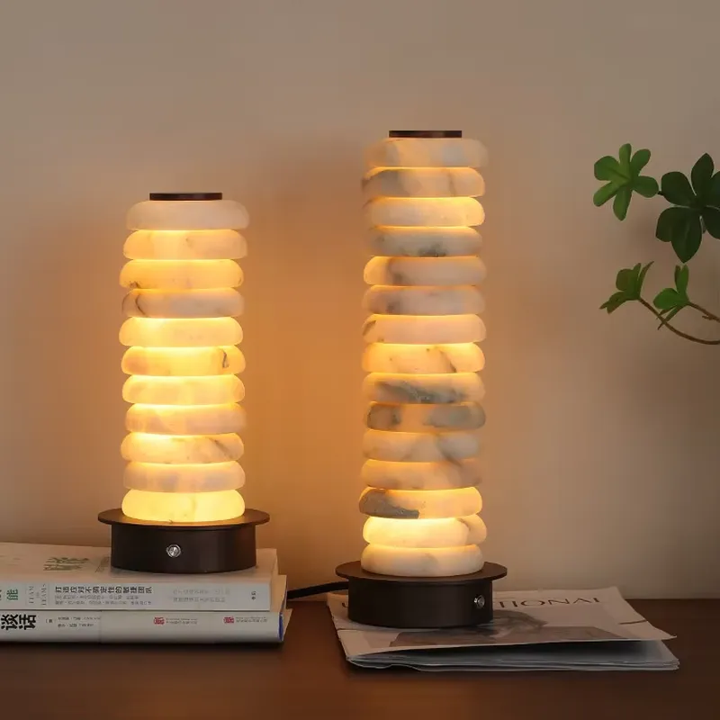 Light Switch - مصباح مكتب رخامي إسباني فاخر بتصميم