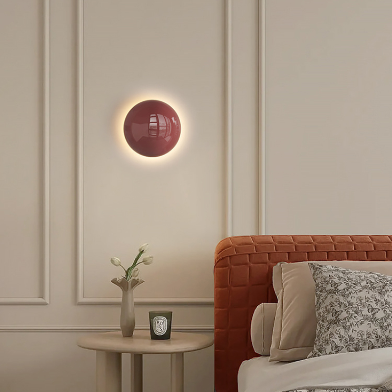 مصابيح جدارية حديدية صغيرة بتص - مراجعة Light Switch وسعره